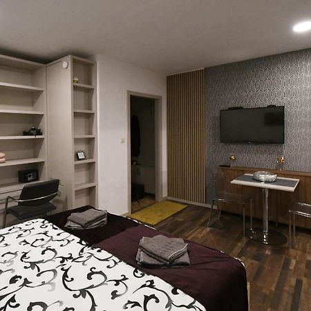 Nice Home Apartment 2 Abda Екстериор снимка