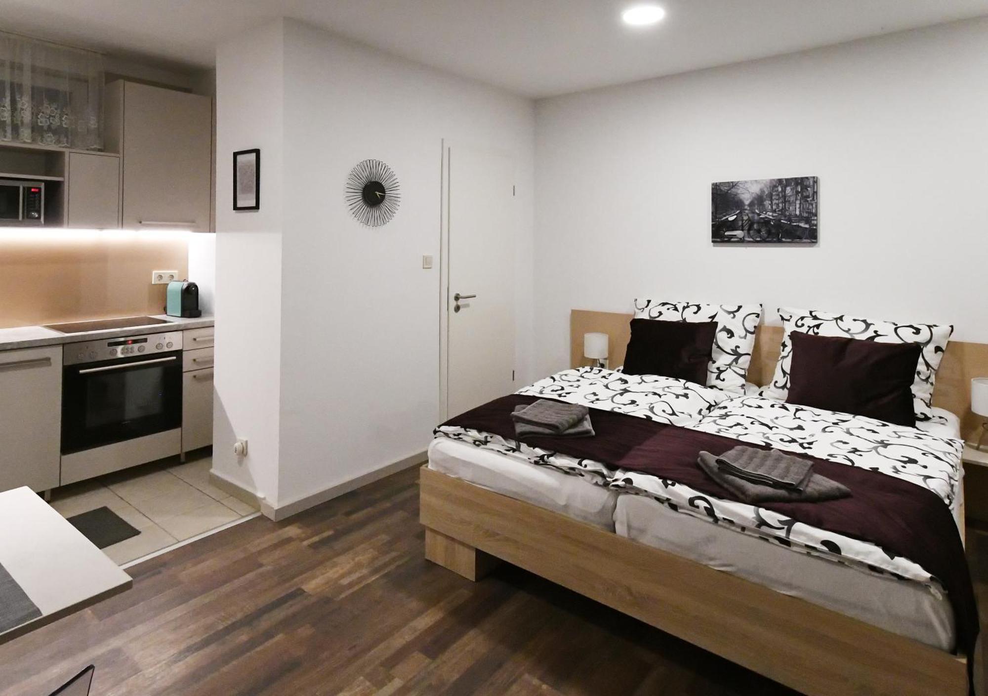 Nice Home Apartment 2 Abda Екстериор снимка
