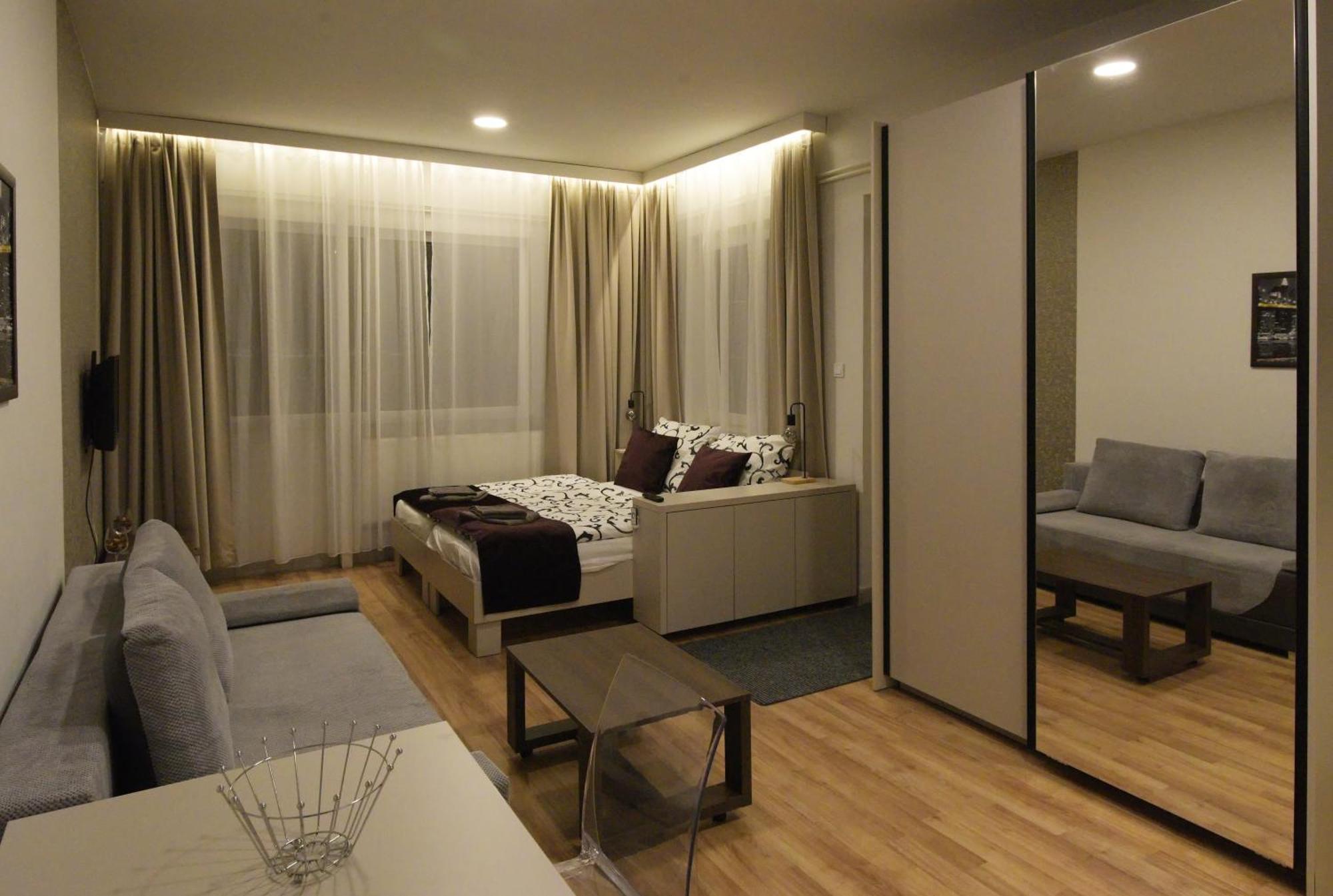 Nice Home Apartment 2 Abda Екстериор снимка