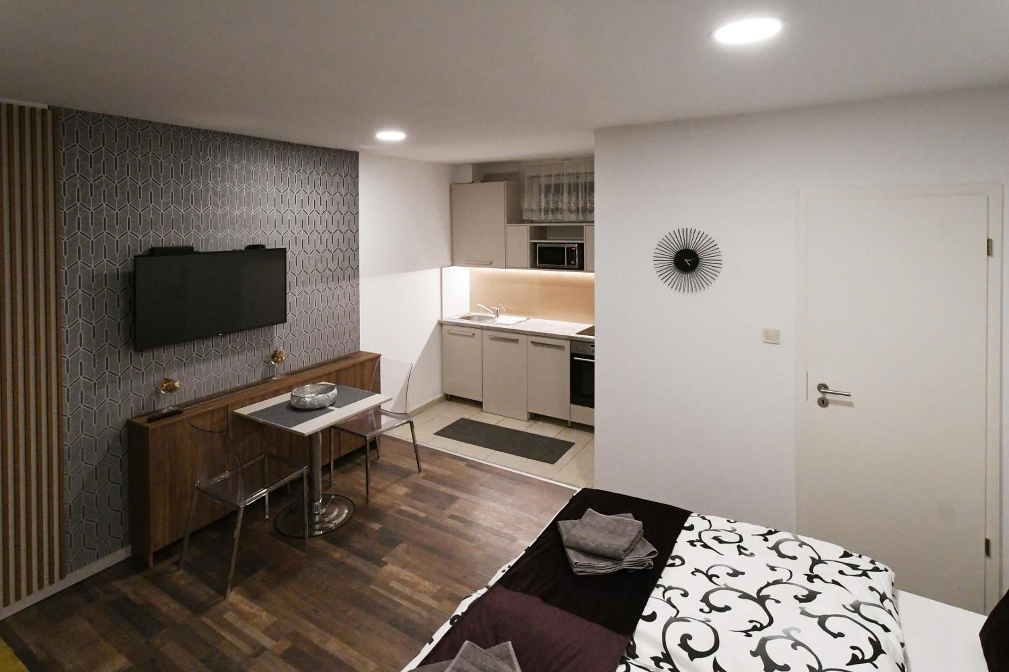 Nice Home Apartment 2 Abda Стая снимка